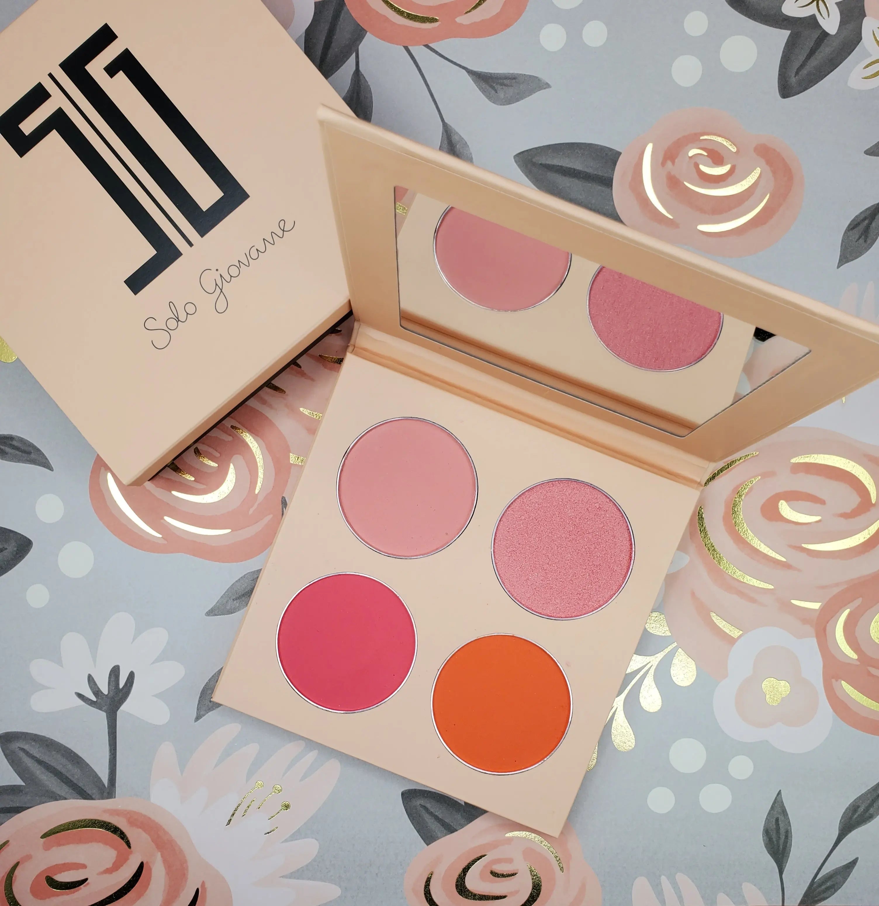 SG Four Shades Blush Palette with four blush pans in pink and peach tones