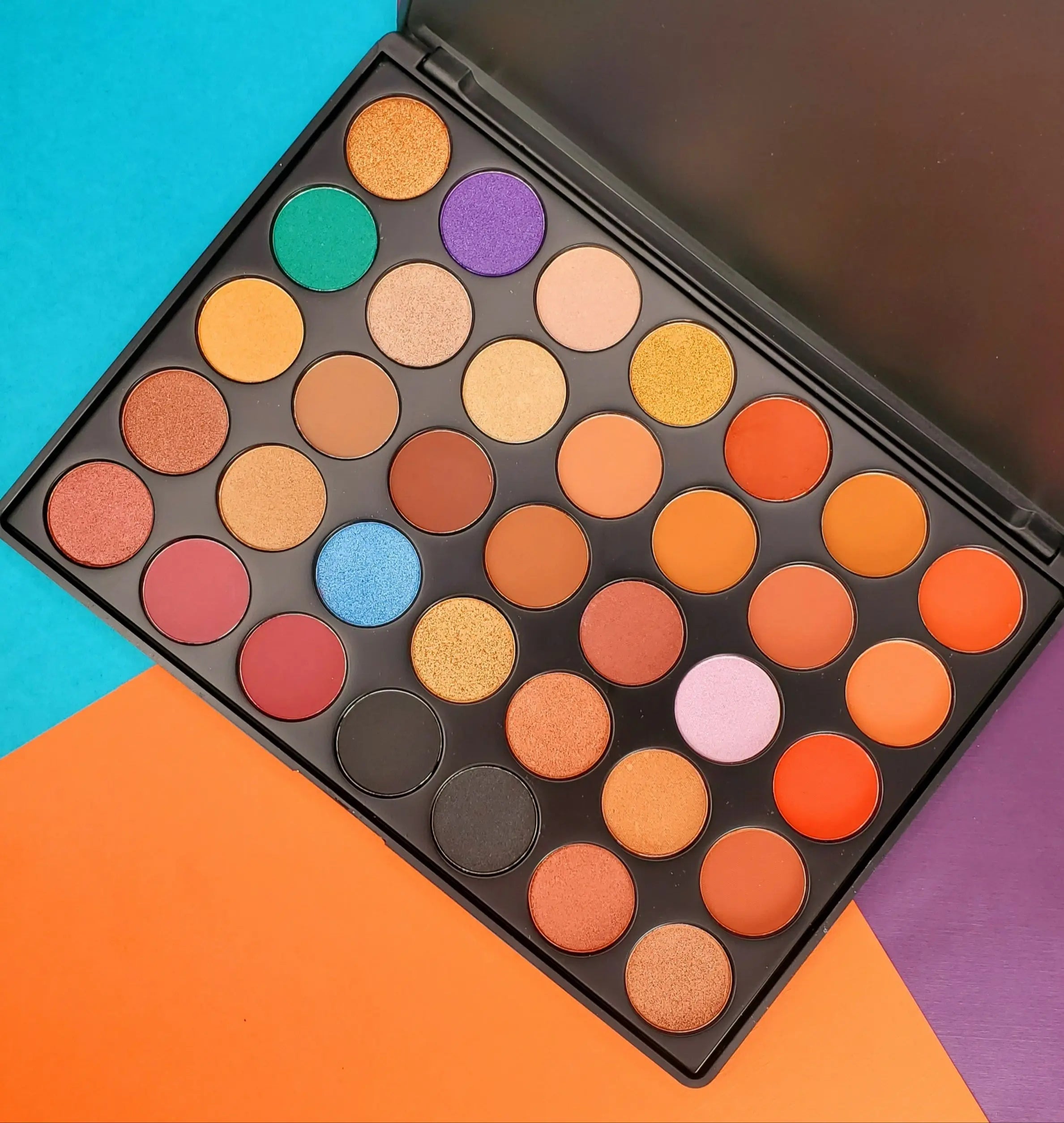Purple Dusk High Pigment Eyeshadow Palette with multiple shimmer and matte shades